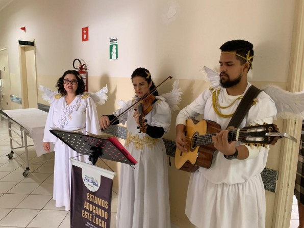 Grupo Adoçando Melodia se apresentou no Hospital de Piraju