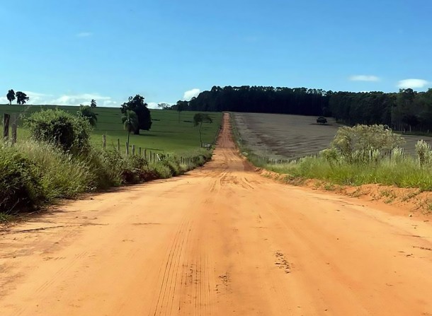 Prefeitura de TEJUPÁ e produtores  se unem para viabilizar asfalto da ESTRADA DOS PEREIRA